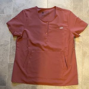 Figs Arura scrub top